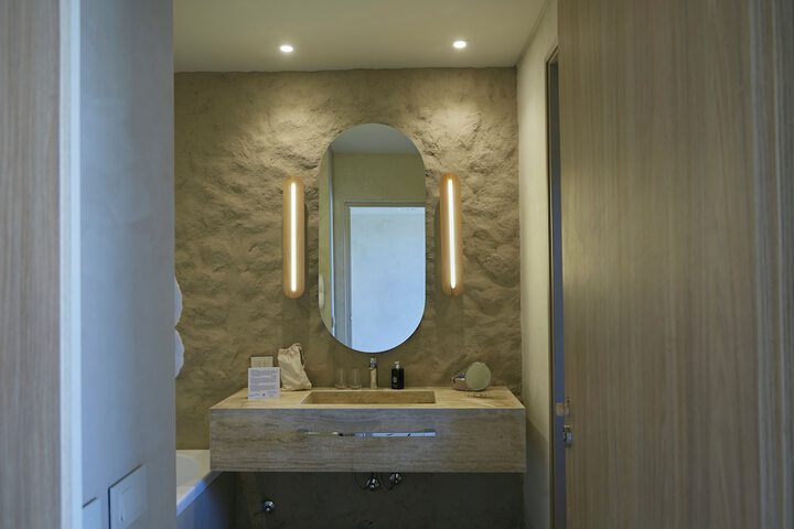 Room 6 of 41