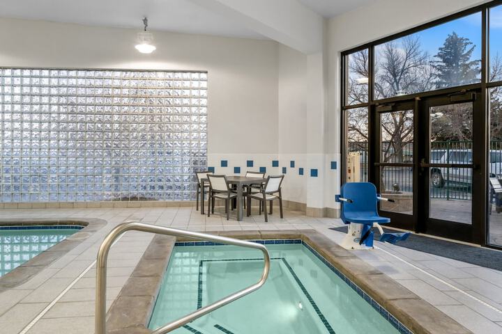 Pool 56 of 101