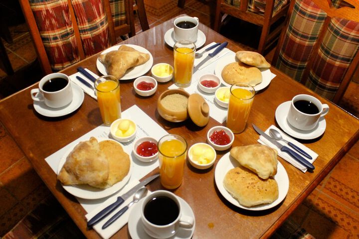 Breakfast/Coffee Service 41 of 60