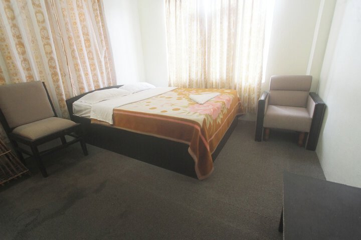 Room 16 of 29