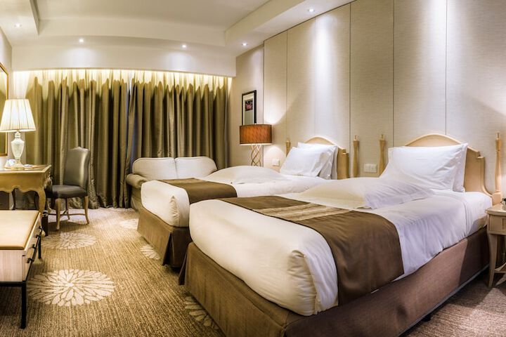 Standard Suite