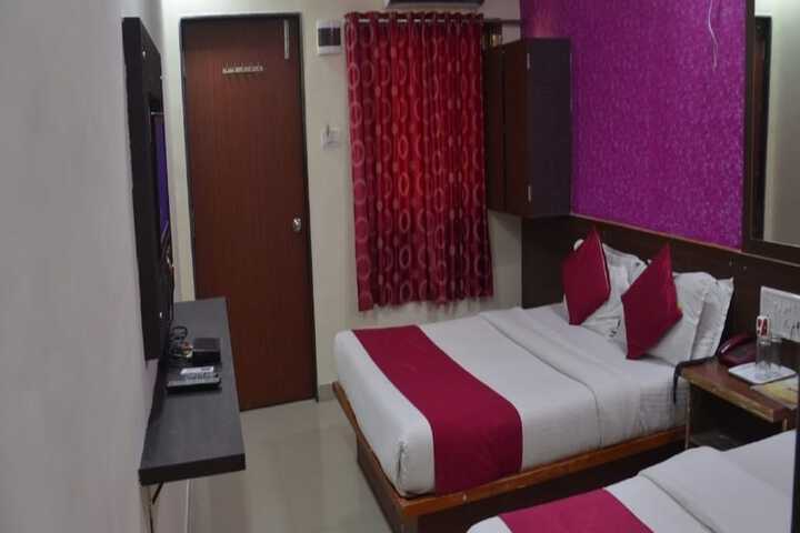 Room 19 of 25