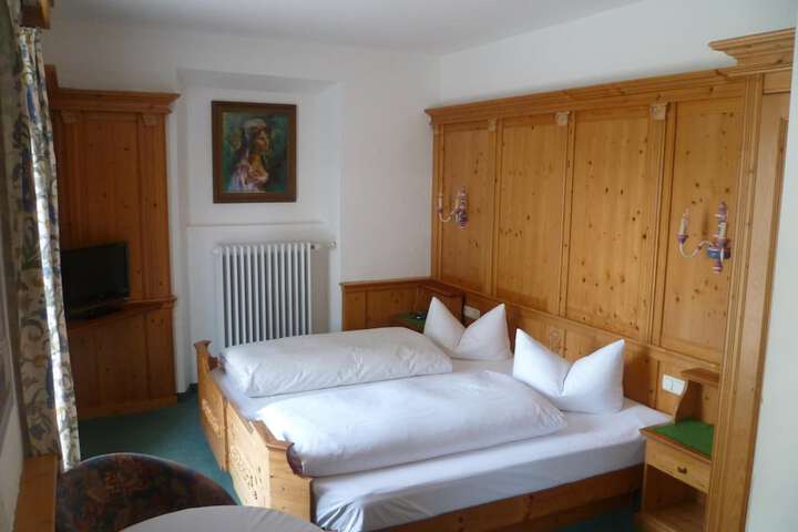 Room 12 of 59