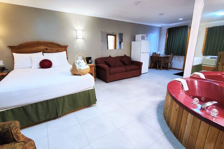 Room 82 of 181