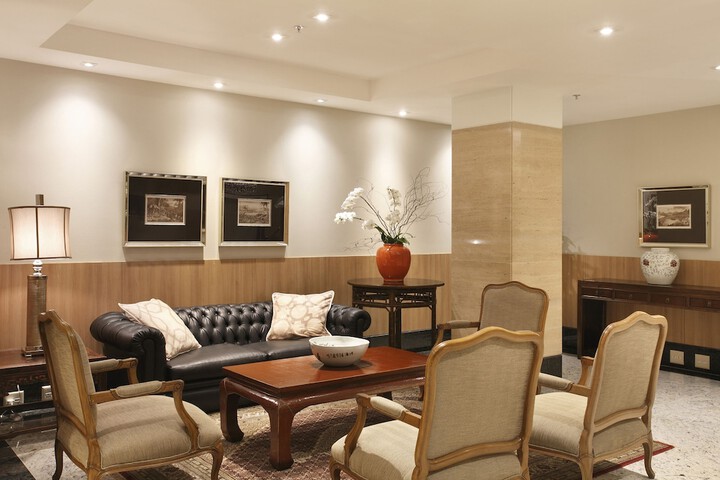 Guest Lobby