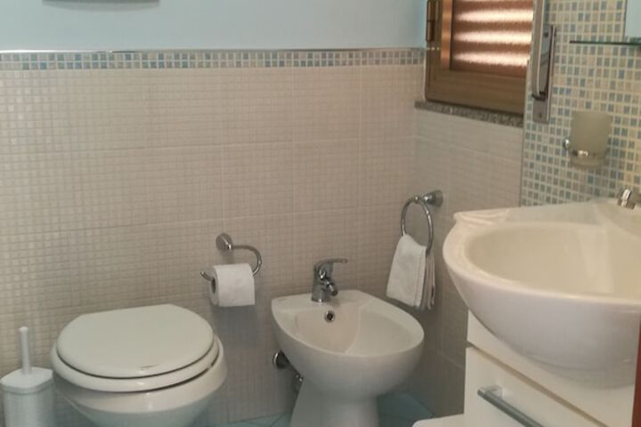 Clean Restrooms