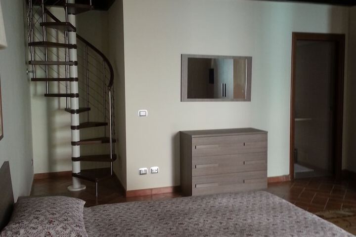 Room 14 of 20