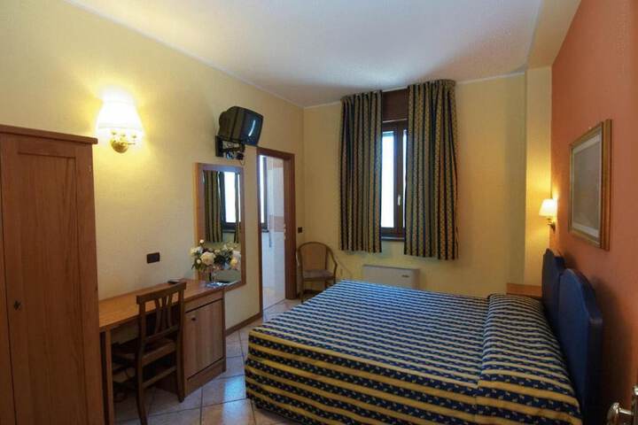 Room 19 of 58