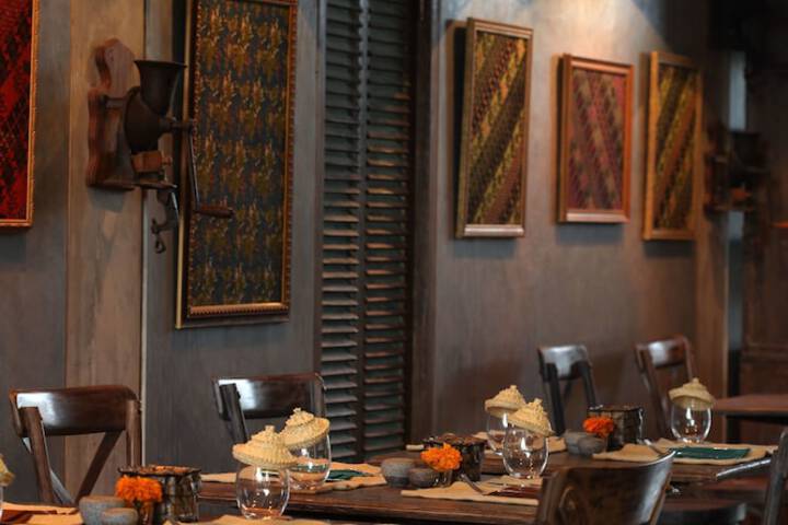 Dining 46 of 88