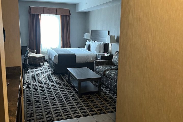 Room 14 of 34