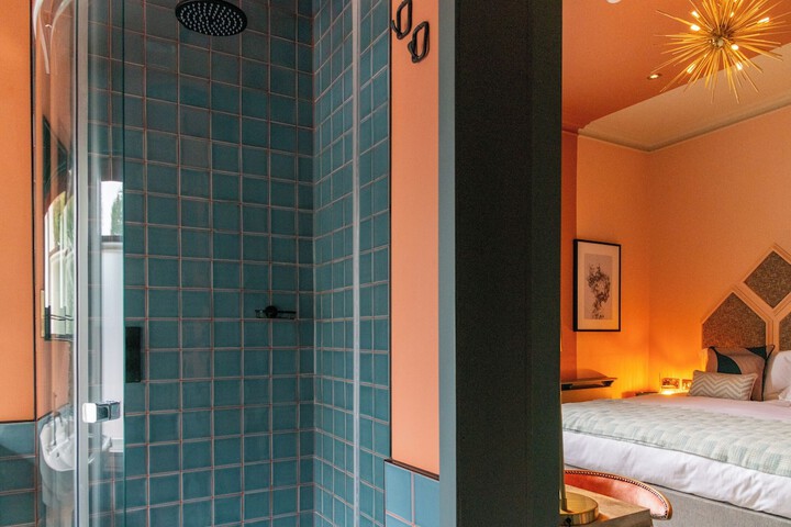 Room 20 of 40