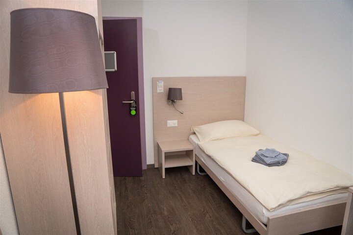 Room 5 of 54