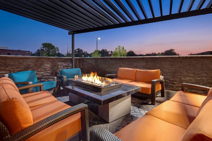 Terrace/Patio 60 of 63