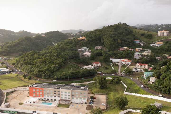 Hotel 76 of 84