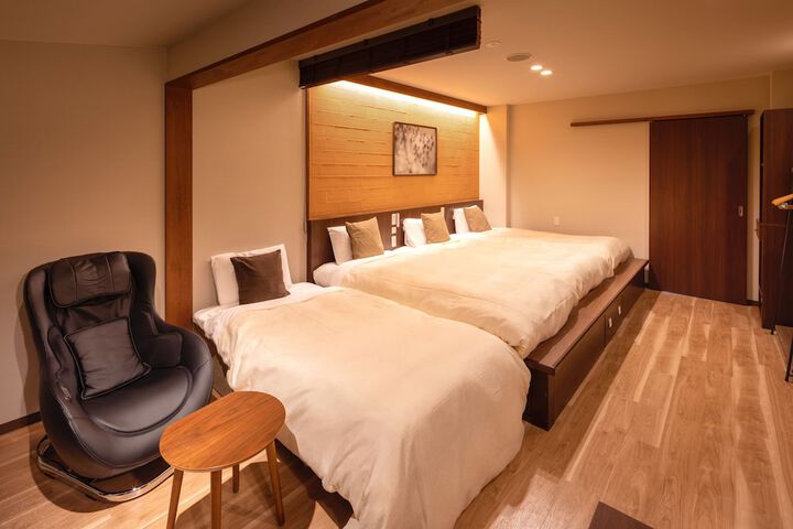 Room 30 of 129