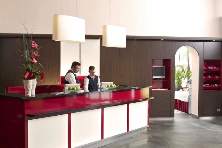 Lobby Photo