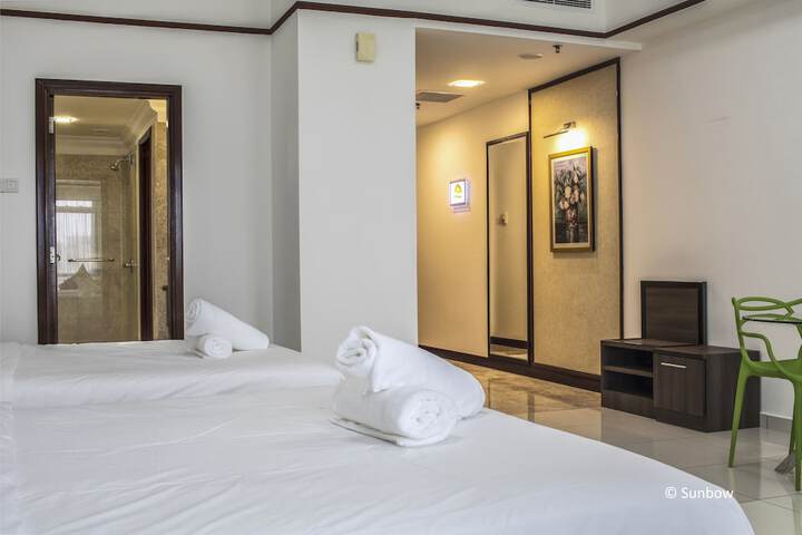 Room 6 of 87