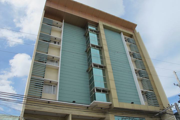 Hotel 55 of 58