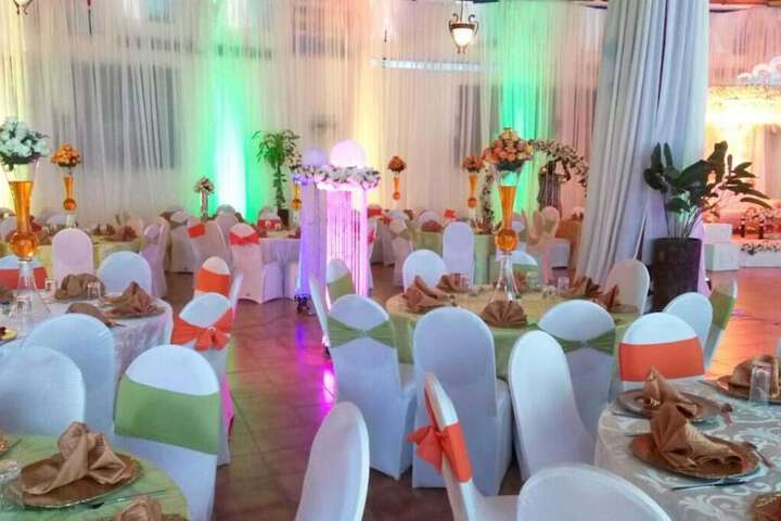 Ballroom/Hall 44 of 52
