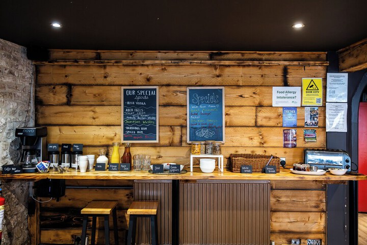 Dining Photos