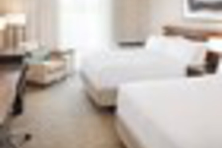 Room 26 of 177