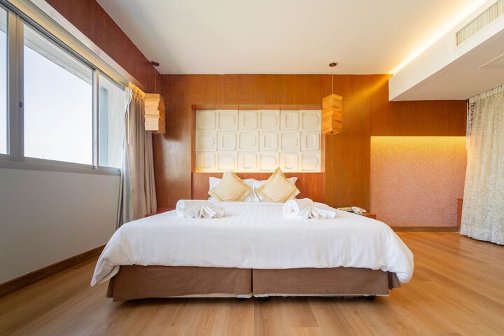 Room 41 of 64