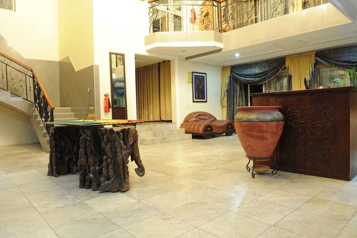 Hotel 2 of 67