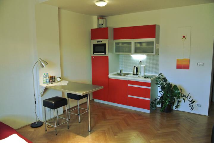 Room 31 of 53