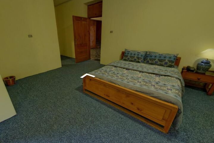 Room 18 of 55