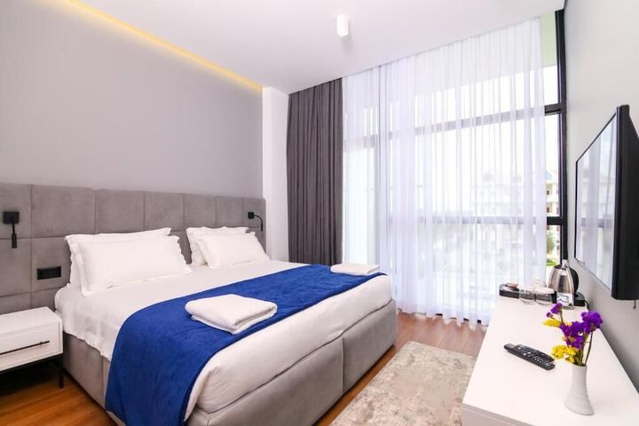 Room 20 of 83