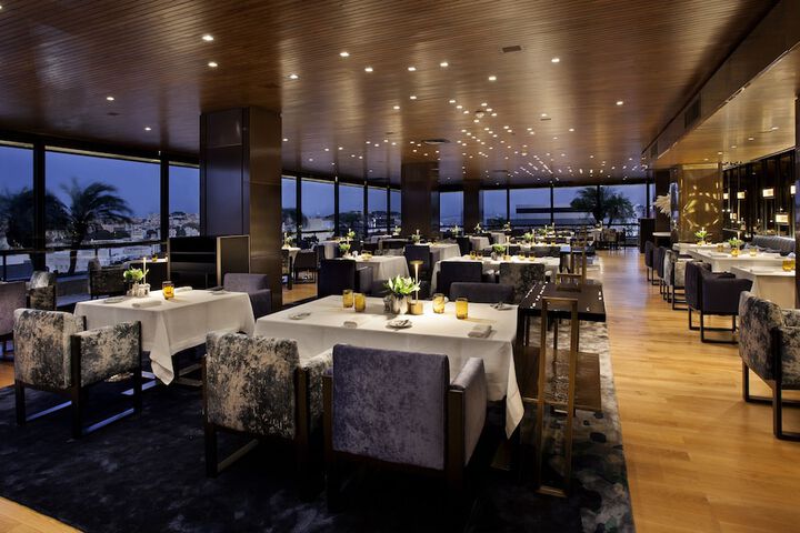 Dining 67 of 84