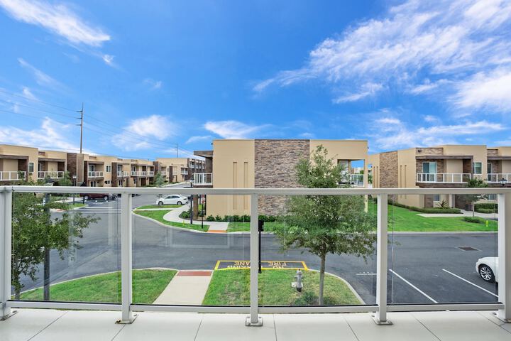 Property Grounds 43 of 48