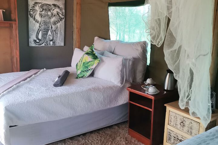 Room 5 of 17