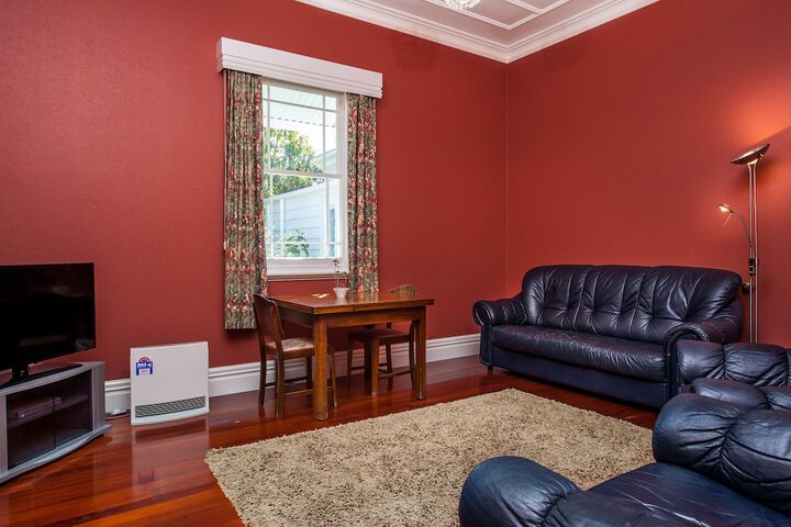Room 40 of 73