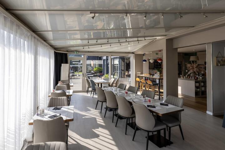 Restaurants