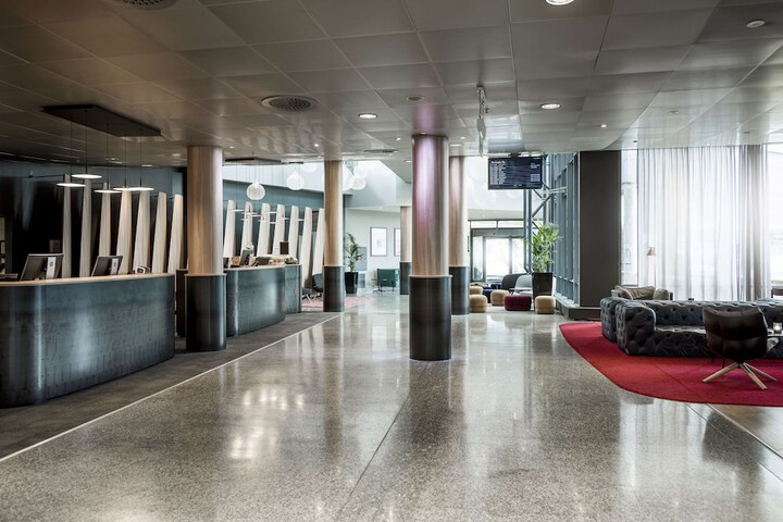 Lobby Entry
