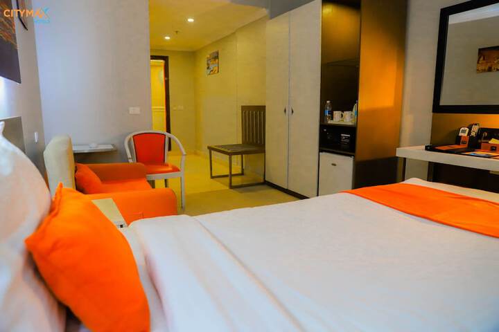 Room 19 of 57