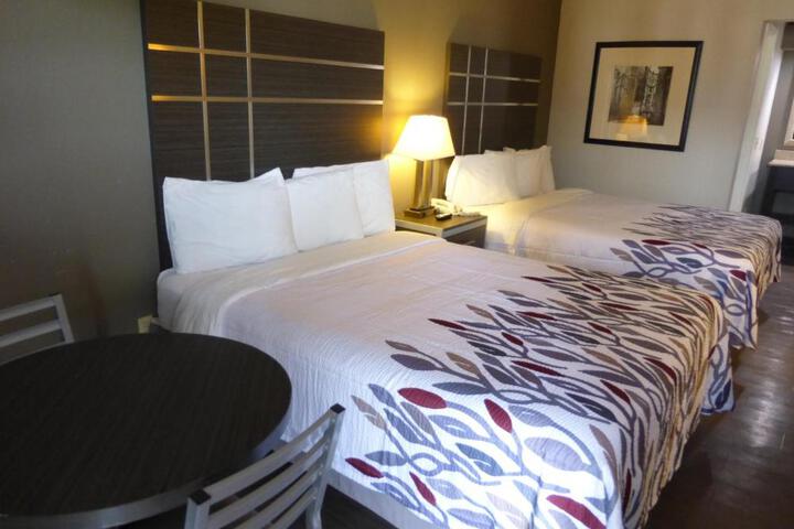 Double Accessible King Size Bed (1 of 2)