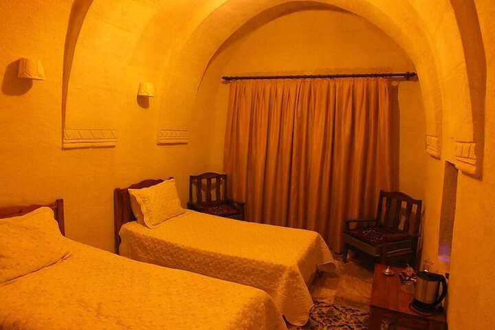 Room 14 of 40