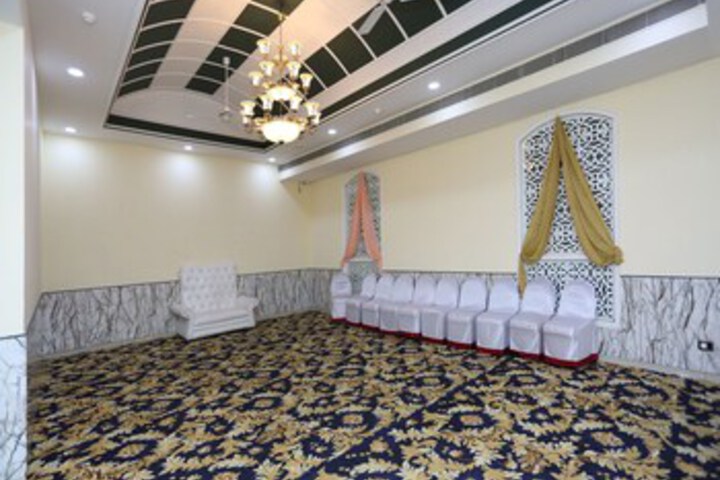 Ballroom/Hall 2 of 39