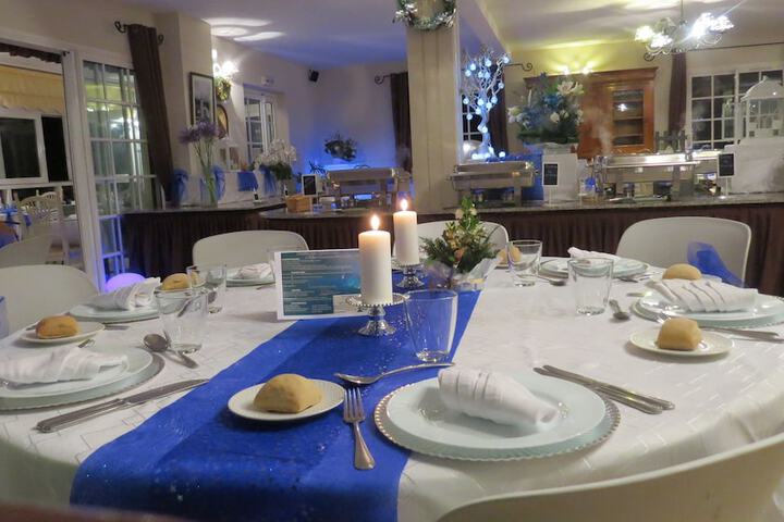 Dining Photos