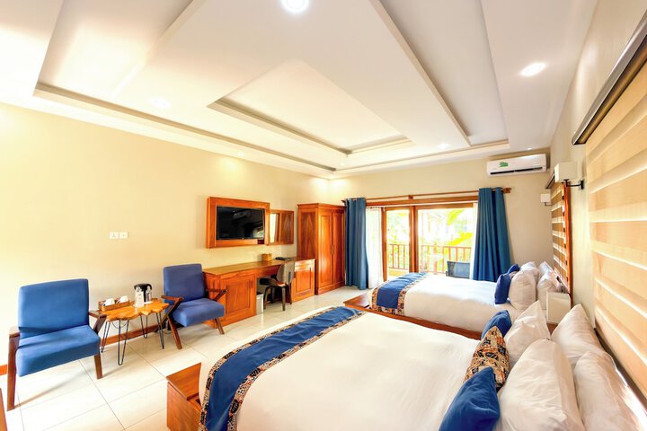 Room 12 of 71