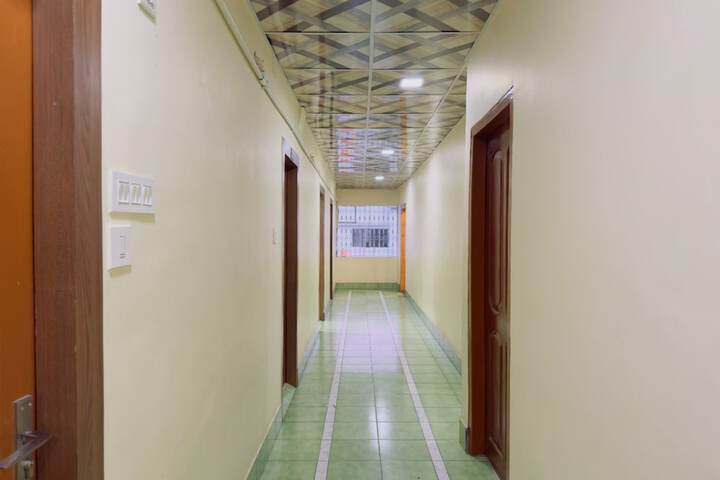 Hotel 12 of 12