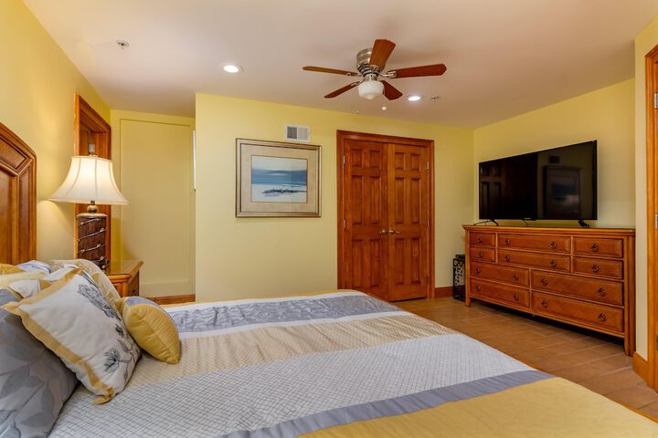 Room 18 of 105