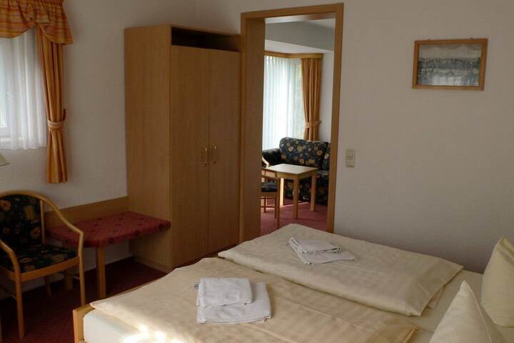 Room 6 of 45