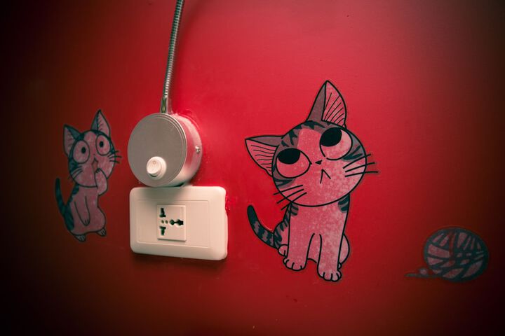 Room 17 of 170