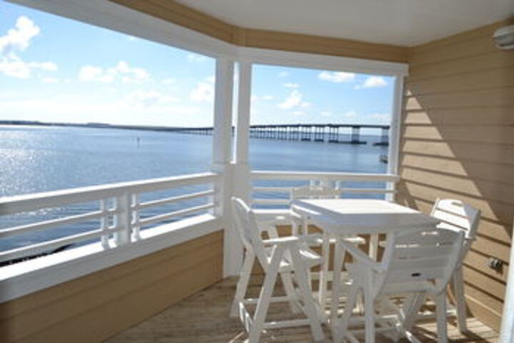 Terrace/Patio 2 of 3