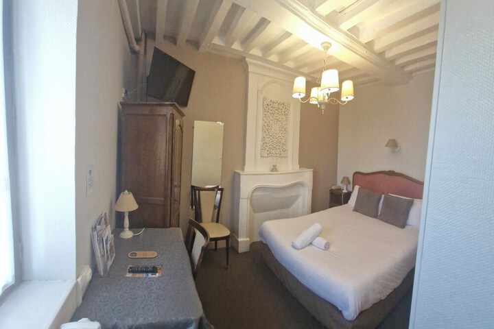 Room 31 of 63