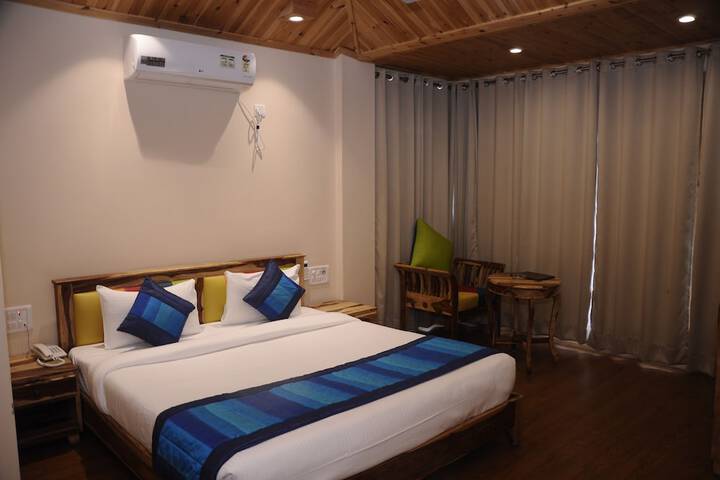 Room 5 of 45