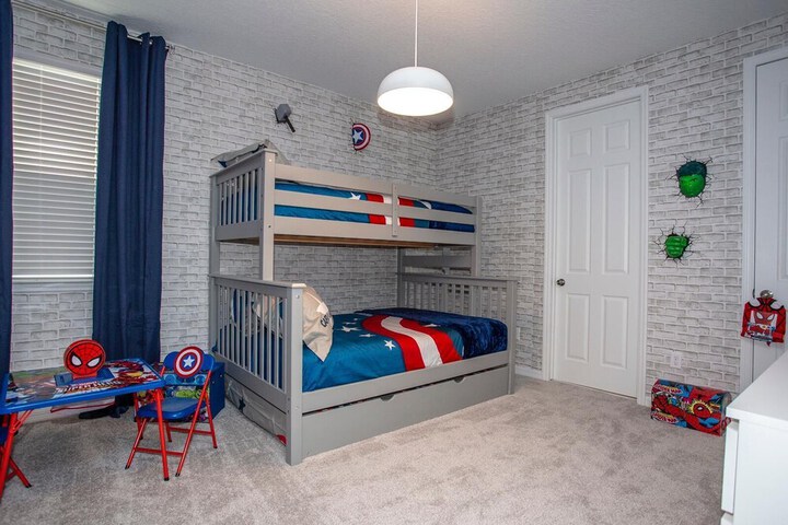 Room 25 of 78